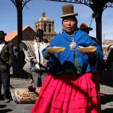 Les-cholas-en-Bolivie